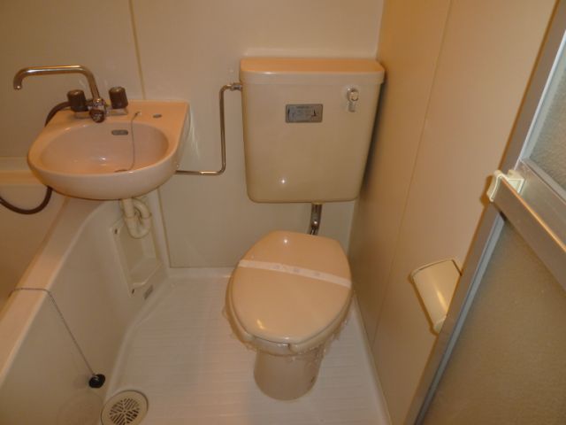 Toilet