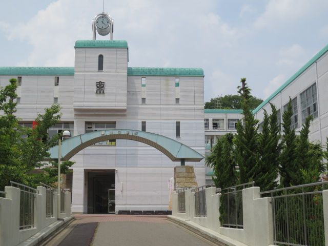 Junior high school. City Dongxing until junior high school (junior high school) 1100m