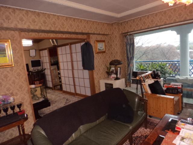 Living. Indoor (12 May 2013) Shooting