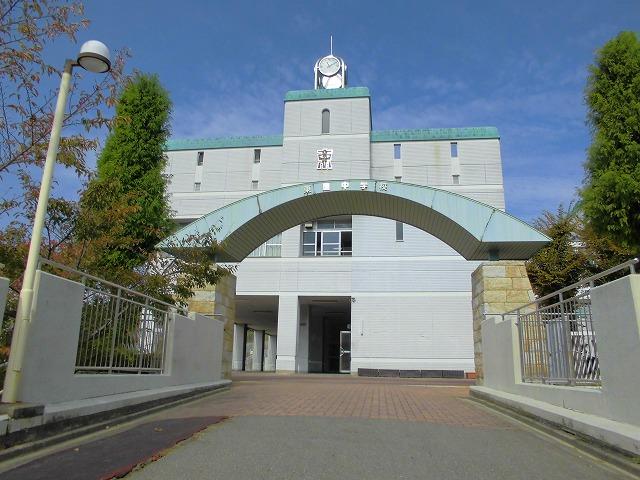 Junior high school. 2100m to Nagoya City Tatsuhigashi star junior high school