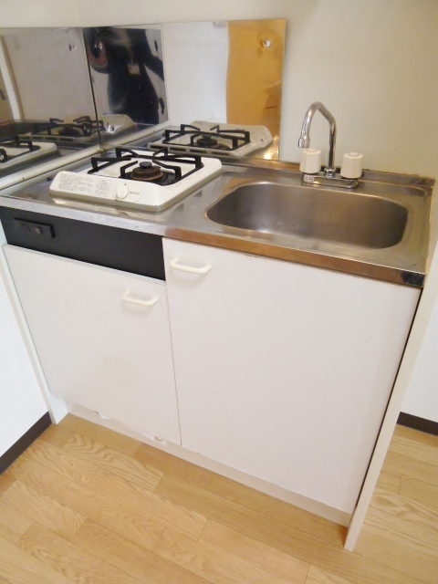 Kitchen.  ☆ kitchen 1 lot gas stoves ☆ 