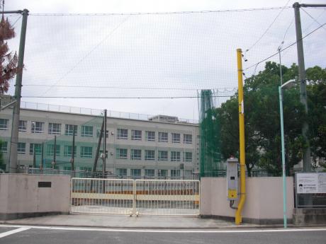 Primary school. 182m to Nagoya Municipal Haruoka elementary school (elementary school)