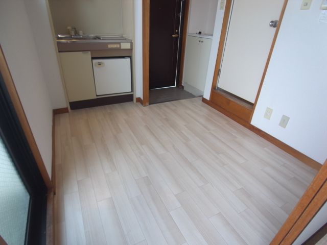 Living and room