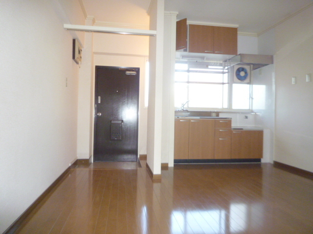 Living and room
