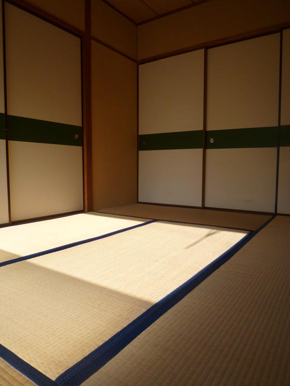 Other room space.  ☆ Japanese-style room 6 quires ☆ 