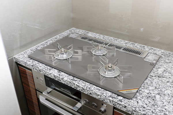 Kitchen.  [DELICIA glass top stove] Such as a timer or temperature adjustment function, High-grade specification equipped with a variety of functions. Germany ・ Schott glass top has been adopted (same specifications)