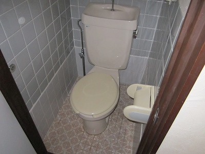 Toilet