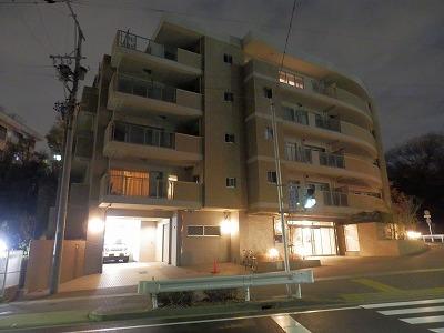 Local appearance photo. Local (12 May 2013) Shooting