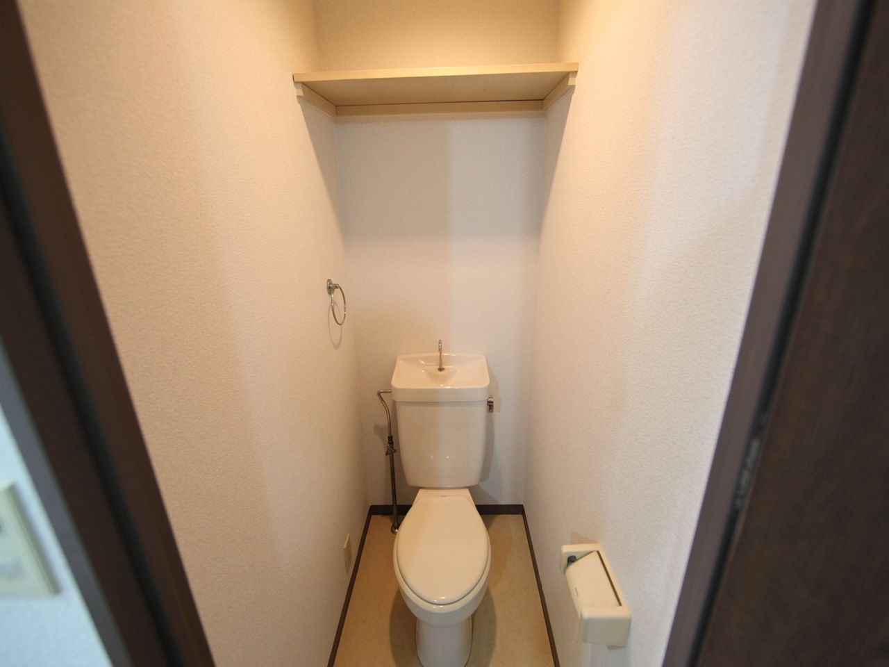 Toilet. Toilet (another bath toilet)