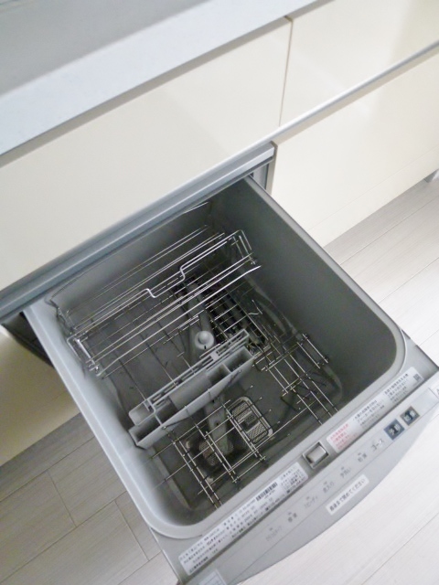 Kitchen. ☆ Dish washing machine ☆