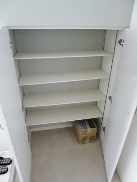 Receipt. ☆ Shoe box ☆