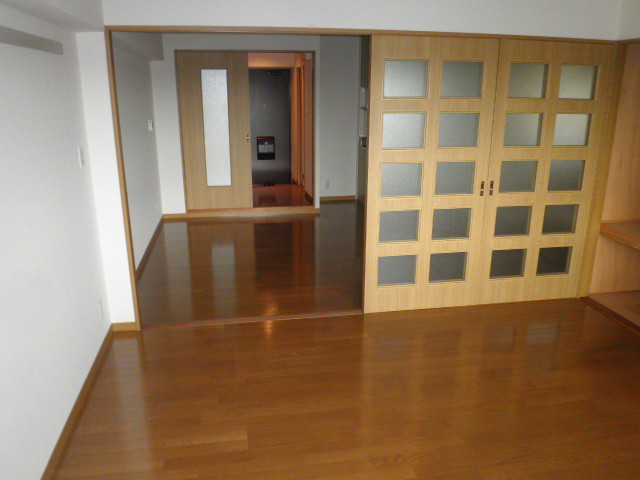 Living and room