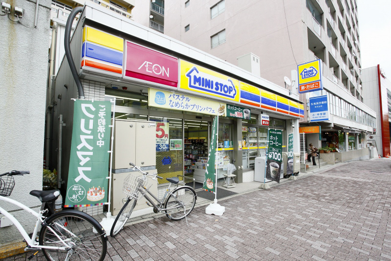 Convenience store. MINISTOP Kakuozan Station store up to (convenience store) 98m