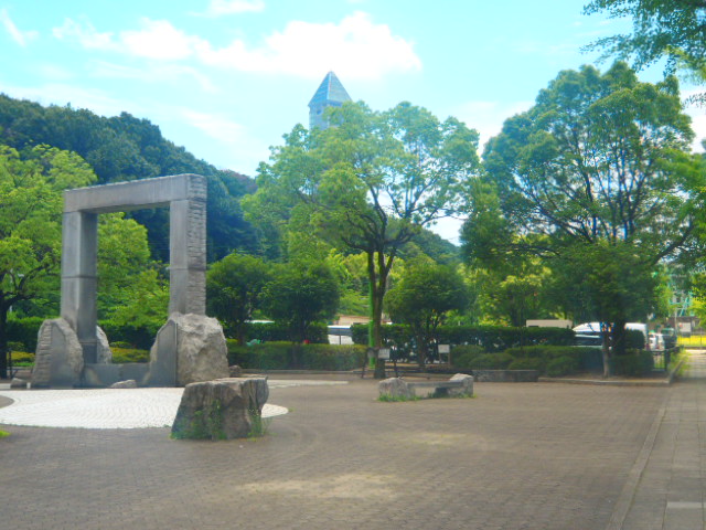 park. 1380m to Higashiyamakoen (park)