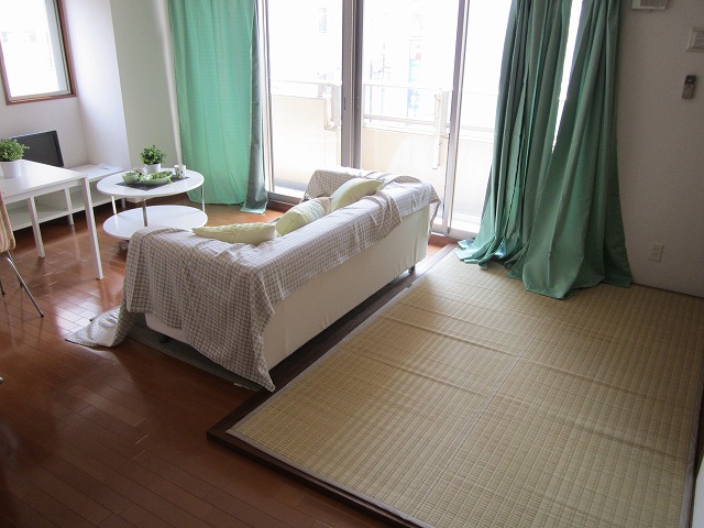 Living and room