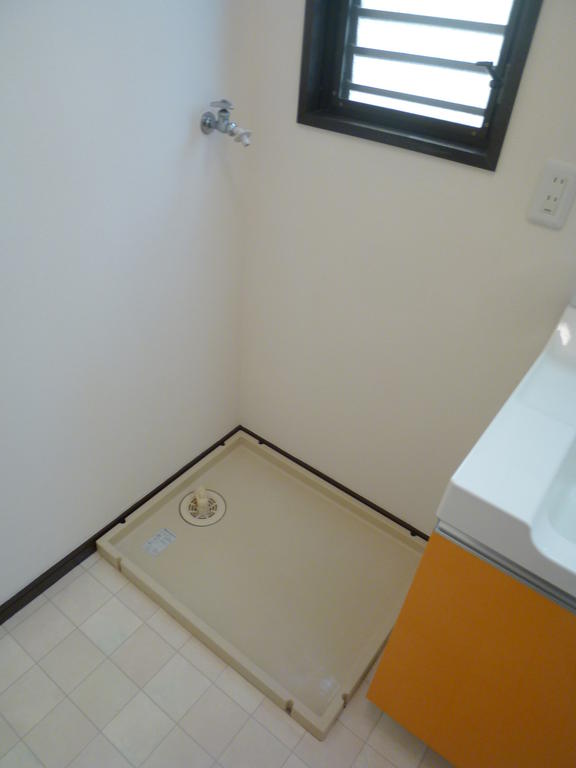 Washroom. Indoor Laundry Storage