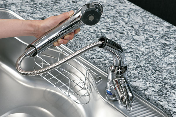 Kitchen.  [Water purifier integrated mixing faucet] By operating the buttons and levers, Water purification ・ Raw water ・ Switch the shower. Water purifier is available sink To spacious because it is built on the tip (same specifications)