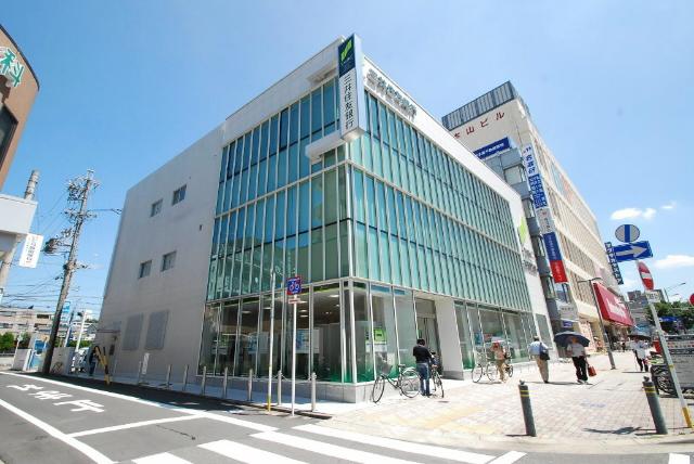 Bank. Sumitomo Mitsui Banking Corporation Motoyama 624m to the branch