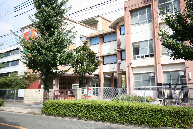 Junior high school. Imaike 480m until junior high school (junior high school)