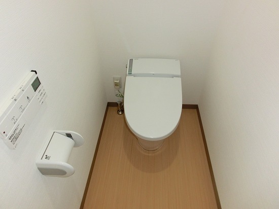 Toilet