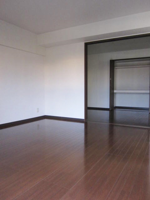 Other room space. Japanese-style room → Western-style renovated