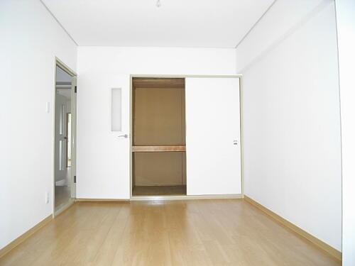 Non-living room. Western-style 2