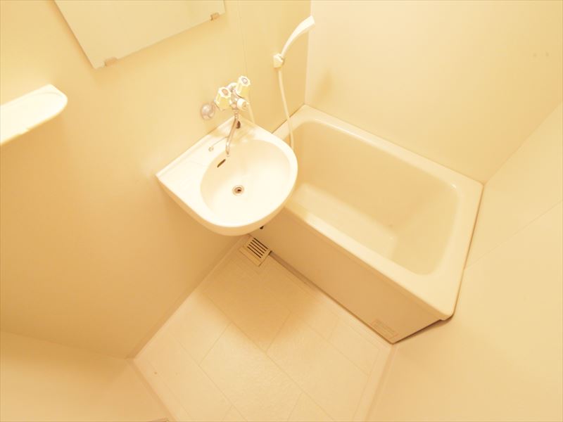 Bath. Bathroom