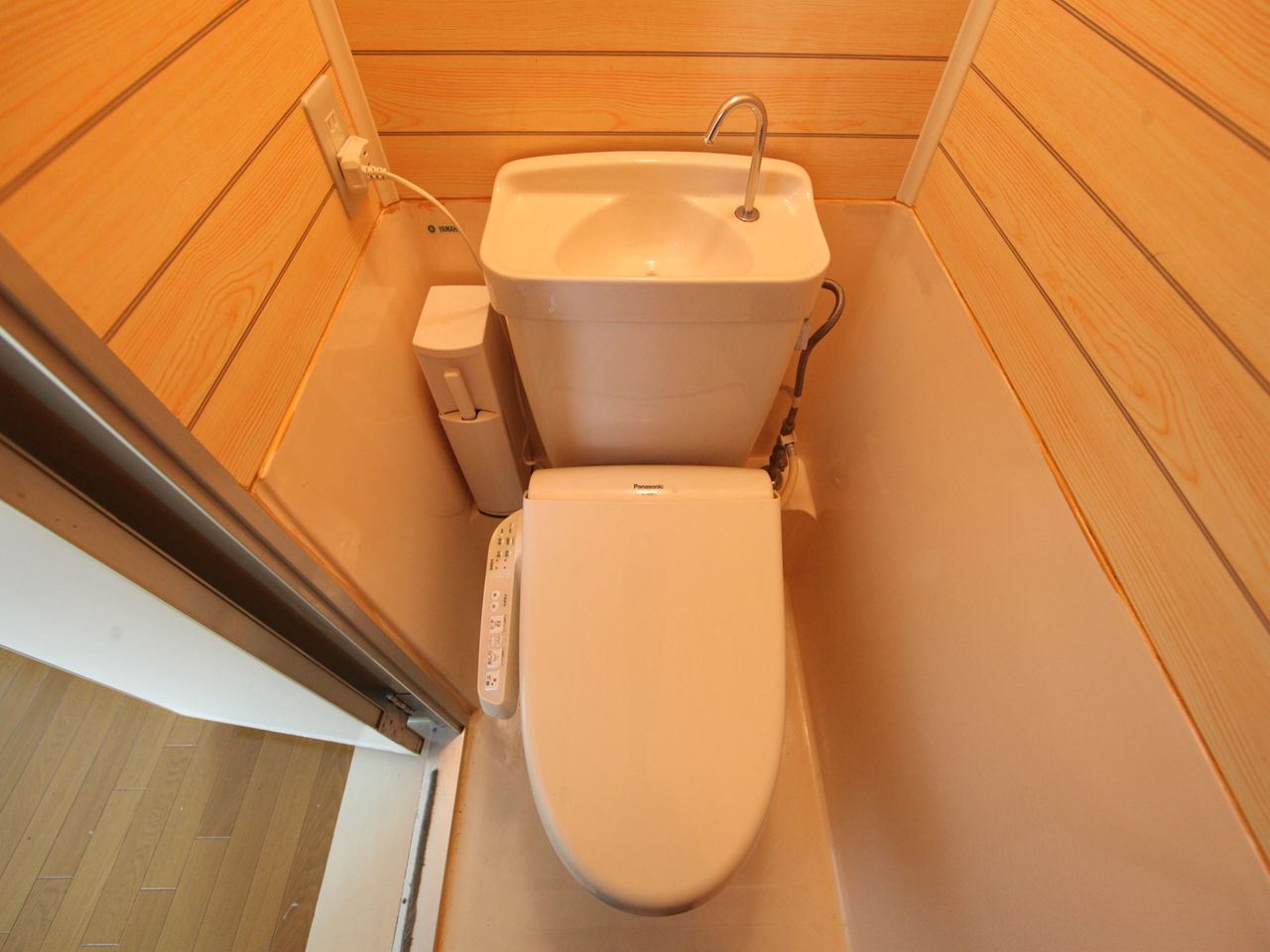 Toilet. Western-style toilet (another bath toilet)