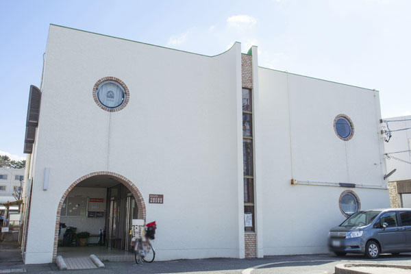 Surrounding environment. Symposium nursery school (3-minute walk ・ About 170m)