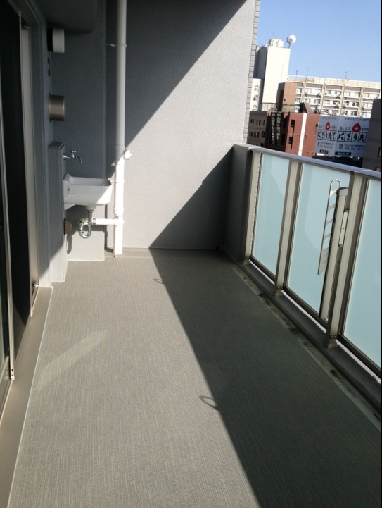 Balcony. wide! wide! wide!