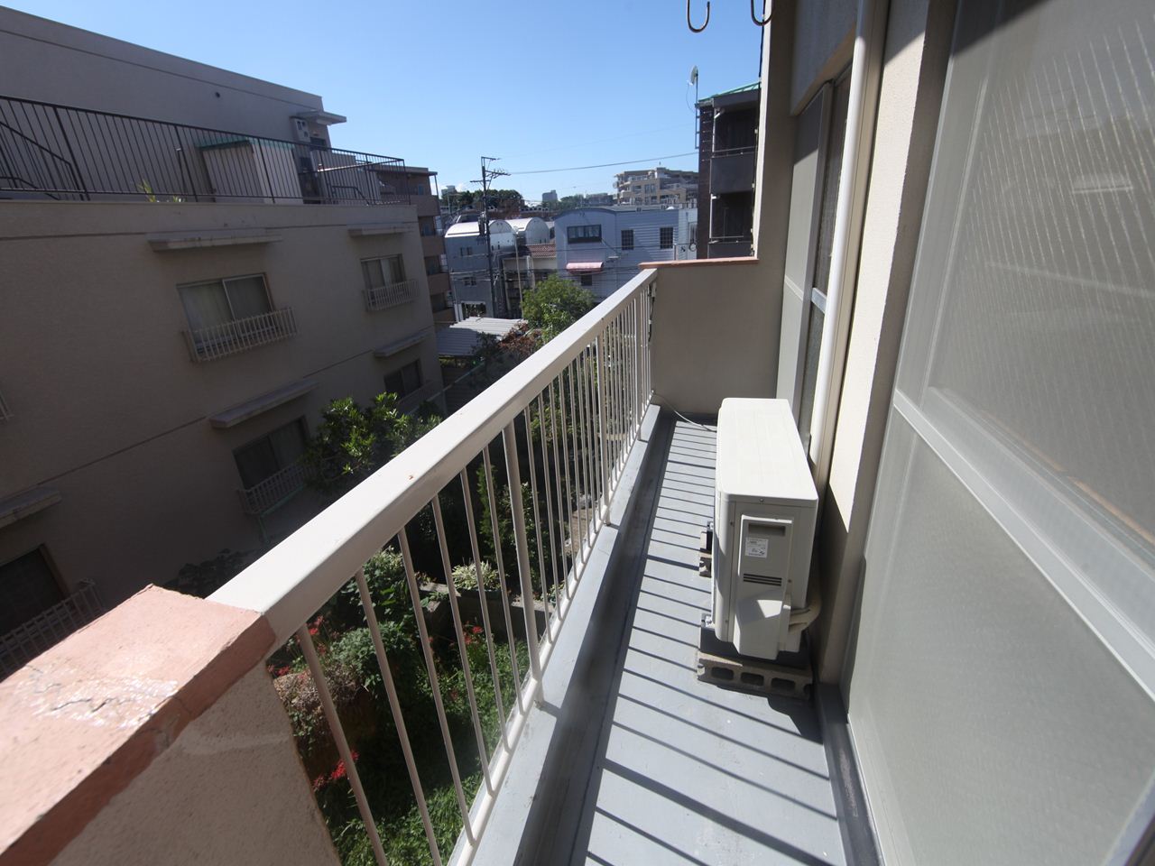 Balcony. balcony Laundry is Jose