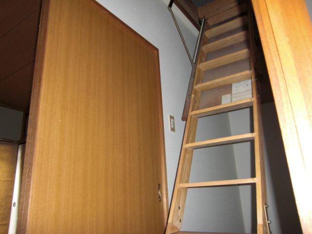 Other room space. Stairs