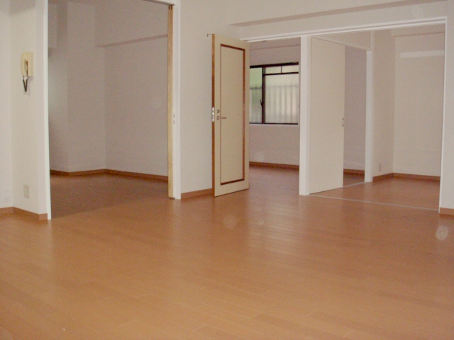 Living and room