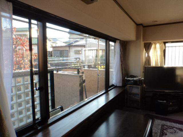 Living. Indoor (11 May 2013) Shooting