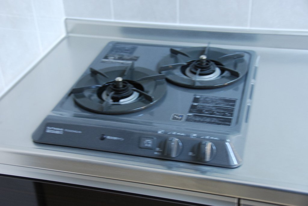 Kitchen. Two-burner stove