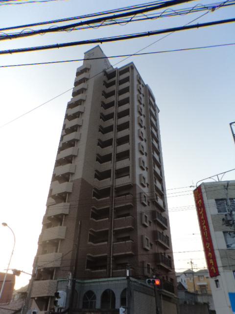 Local appearance photo. Local (11 May 2013) Shooting