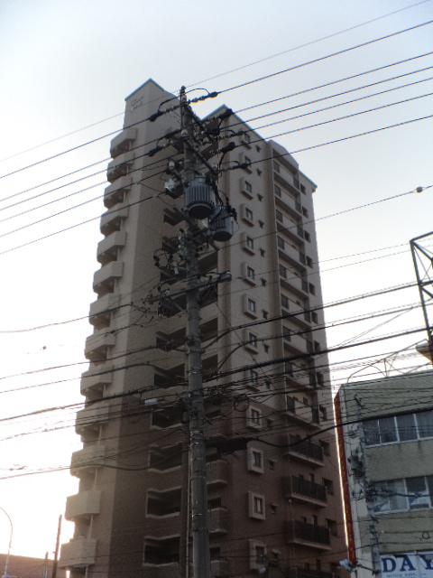 Local appearance photo. Local (11 May 2013) Shooting