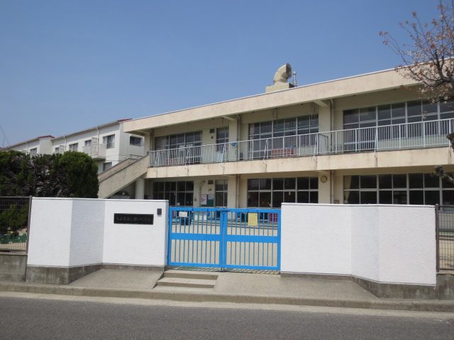 kindergarten ・ Nursery. Chiyoda Bridge nursery school (kindergarten ・ 690m to the nursery)