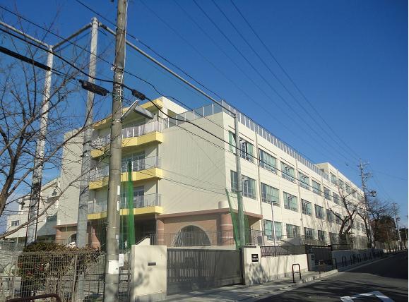 Primary school. Nagoya Municipal Fujimidai 400m up to elementary school