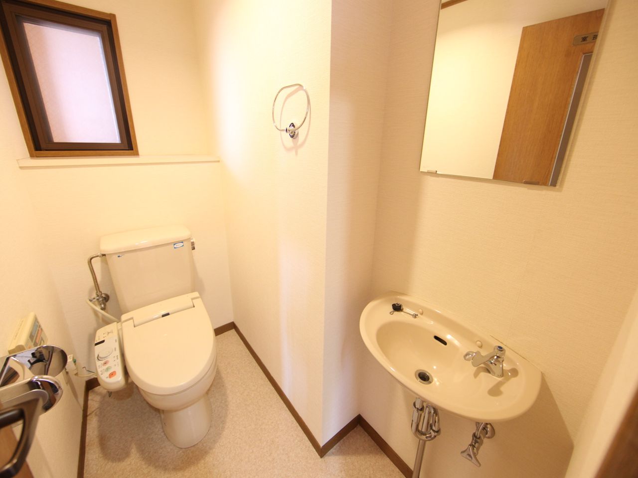 Toilet. Toilet with warm water washing toilet seat Washbasin With windows (ventilation good)