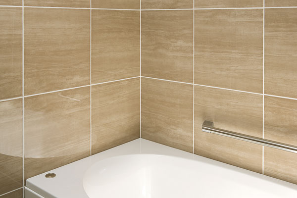 Bathing-wash room.  [400 square tile wall] On the walls of the bathroom, Adopt a large-format tiles with excellent design. Grade full of a feeling of space in the modern atmosphere have been directed (same specifications)