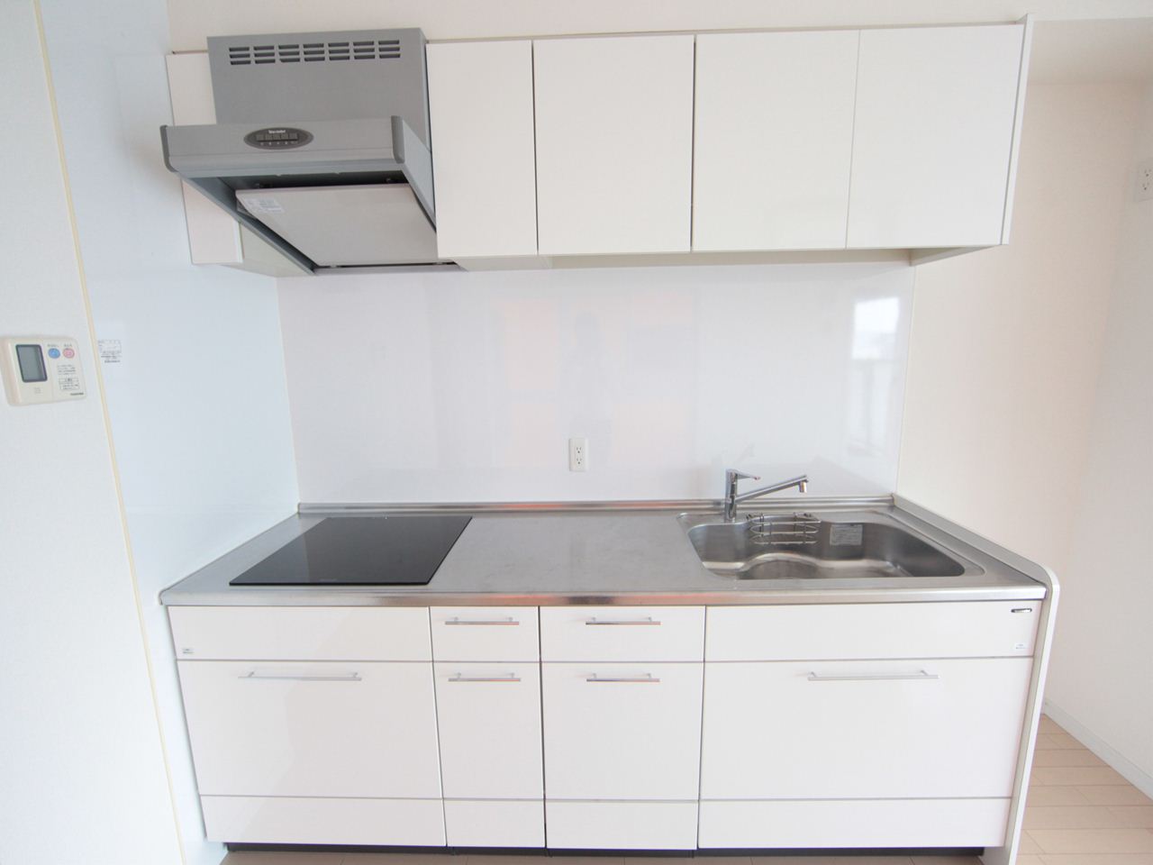 Kitchen. System Kitchen (IH4 neck)