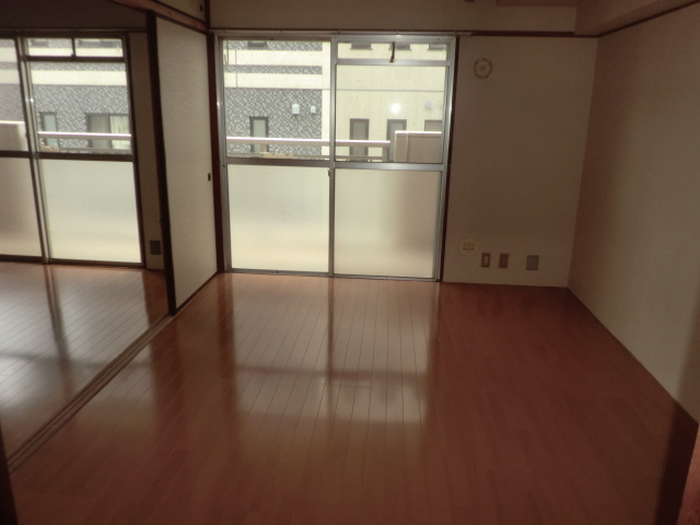 Living and room. KireNao room