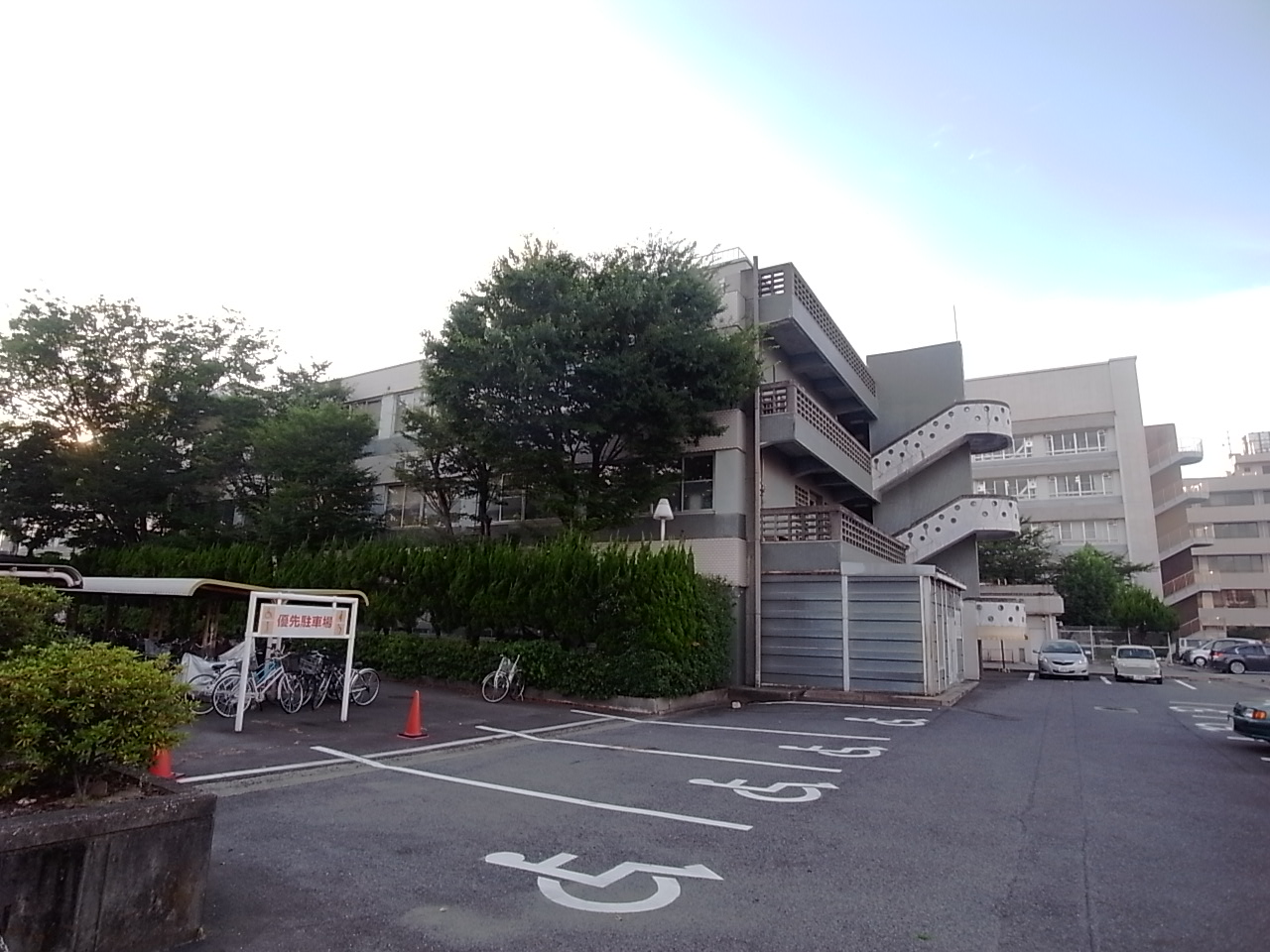Hospital. 960m to Nagoya Municipal Eastern Medical Center East City Hospital (Hospital)