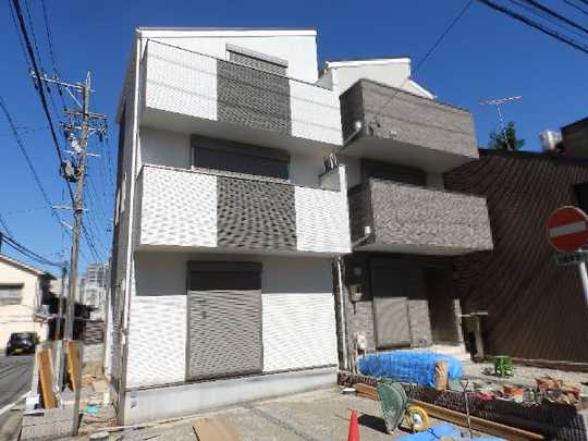 Local appearance photo. local