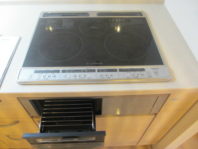 Kitchen. IH heater 2-neck ・ Rajientohita stove 1-neck ※ The same type of room image