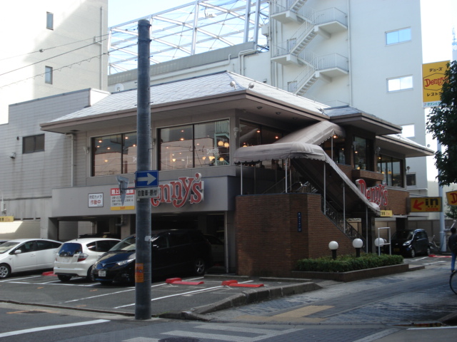restaurant. 411m up to Denny's Takaoka shop (restaurant)