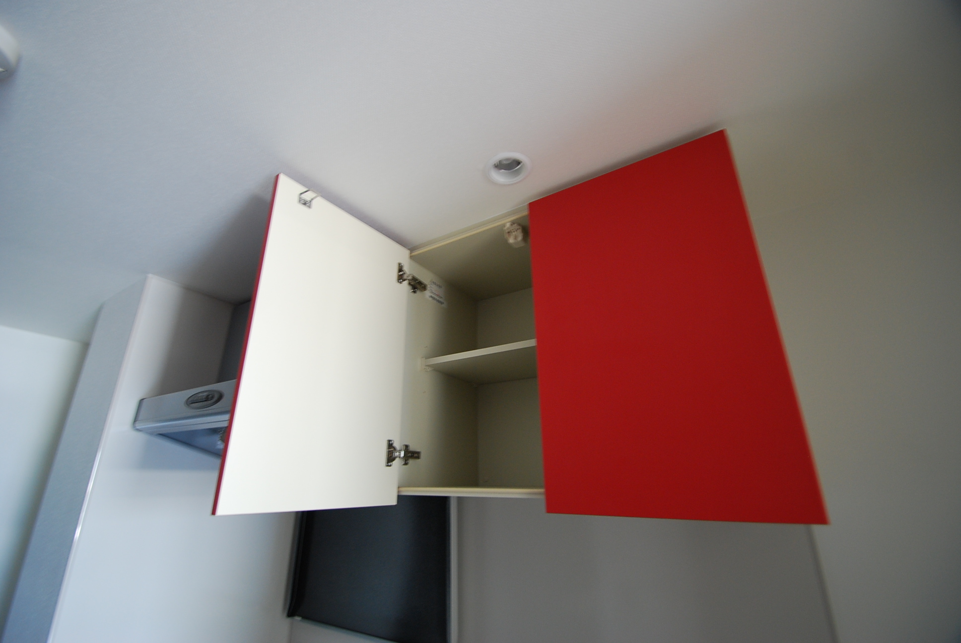 Kitchen. Hanging cupboard