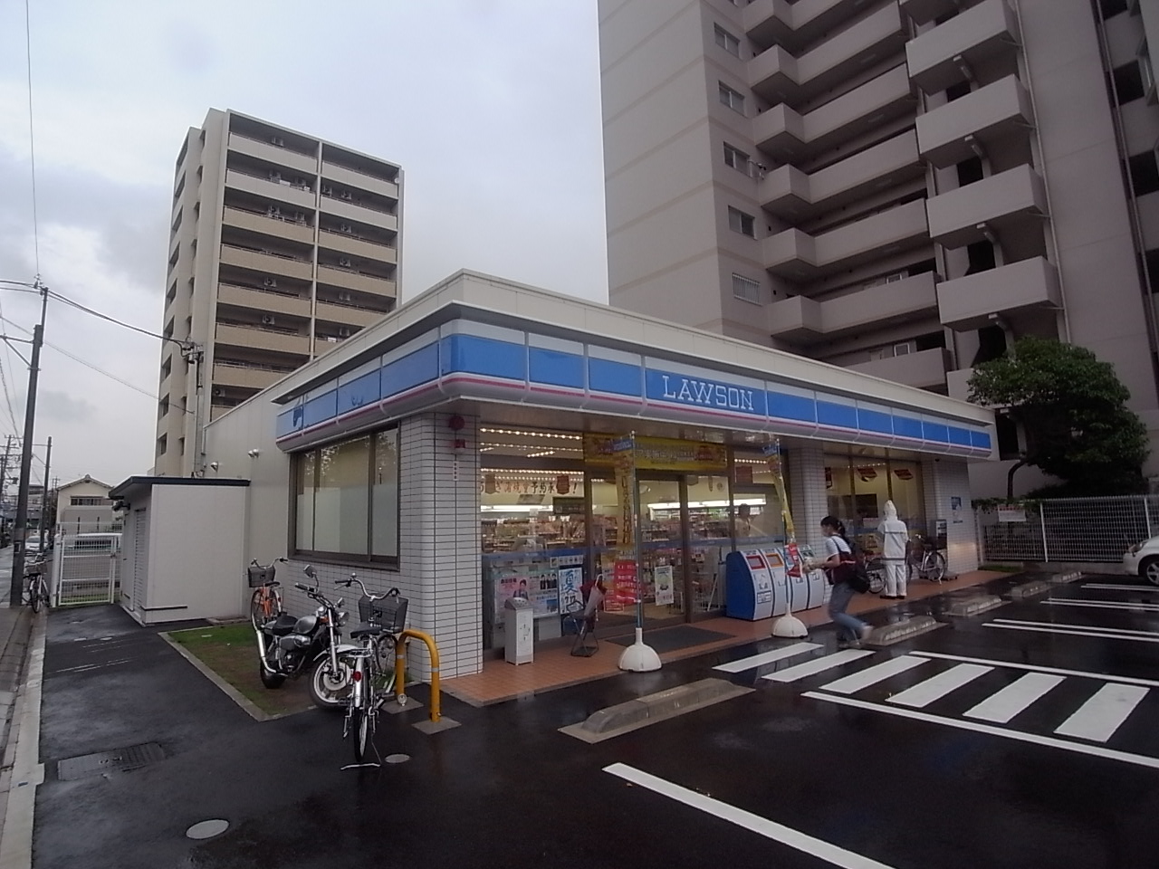 Convenience store. Lawson, Higashi-ku, Yada Chome store up (convenience store) 198m