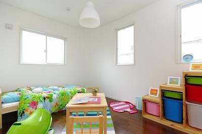 Same specifications photos (Other introspection)